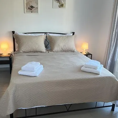 Leo House Kea Апартаменты Korissia (Kea)