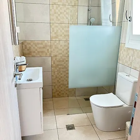 Апартаменты Leo House Kea *