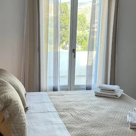 Апартаменты Leo House Kea Korissia (Kea)