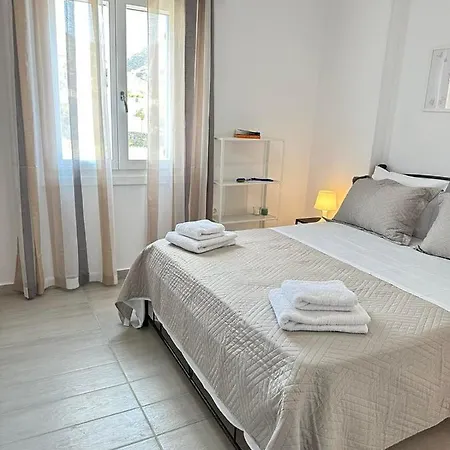 Leo House Kea Апартаменты