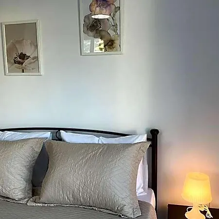 Апартаменты Leo House Kea