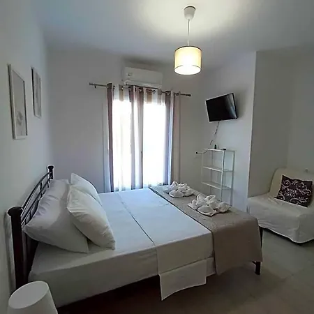 Leo House Kea Апартаменты